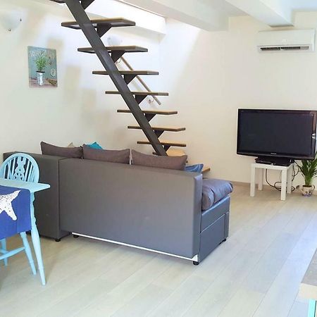 Apartment Vrbenka Vrbnik Buitenkant foto