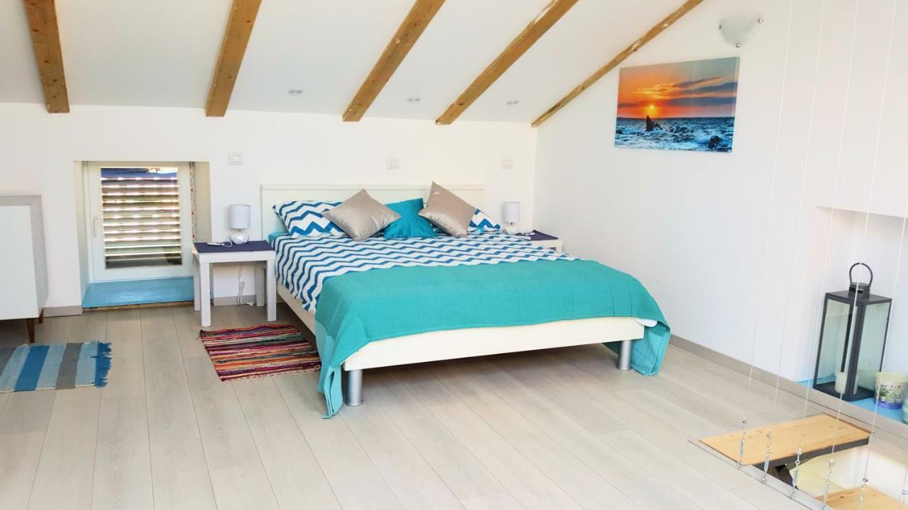 Apartment Vrbenka Vrbnik Buitenkant foto