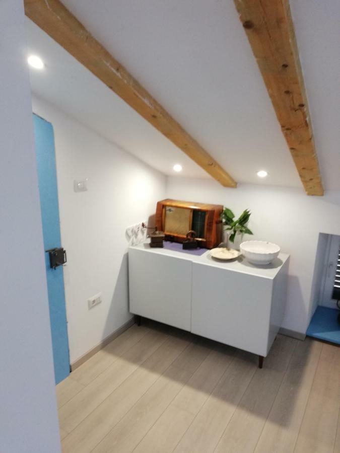 Apartment Vrbenka Vrbnik Buitenkant foto
