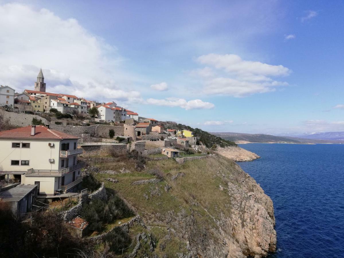 Apartment Vrbenka Vrbnik Buitenkant foto